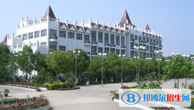 蘇州國際外語學(xué)校初中部2020年學(xué)費、收費多少