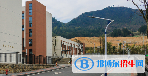 貴州建設(shè)職業(yè)技術(shù)學(xué)院中職部2020年報(bào)名條件、招生要求、招生對(duì)象