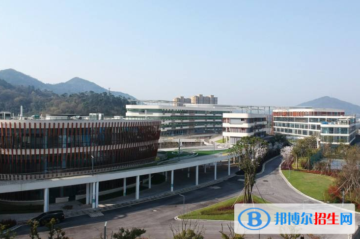 湖州帕丁頓雙語學校初中部地址在哪里