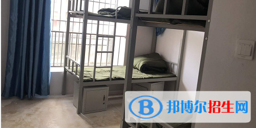 貴州輕工職業(yè)技術學院中專部2020年宿舍條件