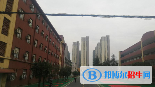 安徽2020年鐵路學(xué)校開設(shè)有哪些課程