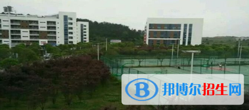 黔南民族幼兒師范高等?？茖W(xué)校2020年招生辦聯(lián)系電話