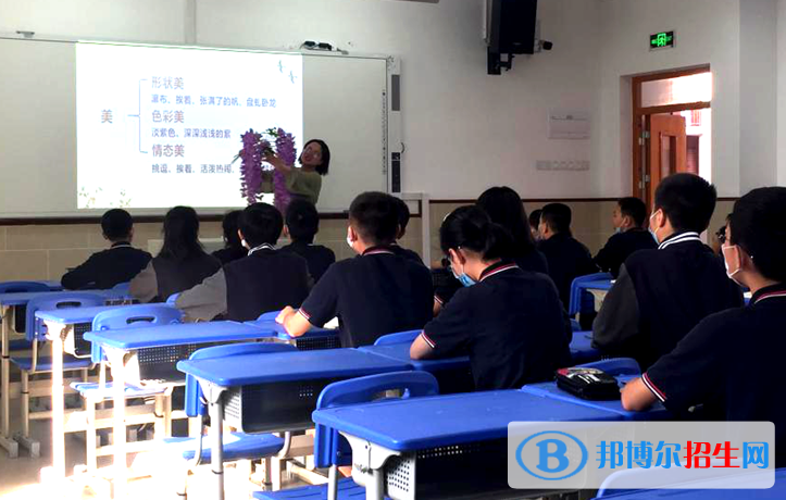 重慶史迪威外語學(xué)校初中部怎么樣、好不好
