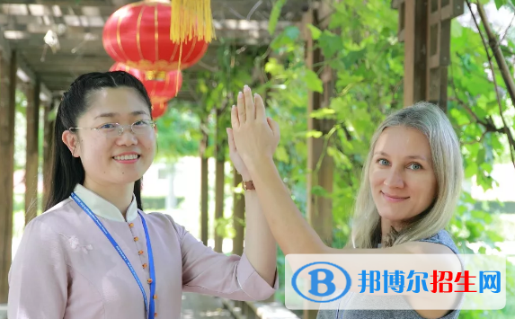 北京私立樹人瑞貝學(xué)校初中部2020年報(bào)名條件、招生要求、招生對象