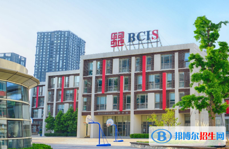 北京樂成國際學(xué)校初中部2020年報(bào)名條件、招生要求、招生對(duì)象