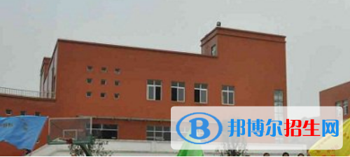 貴州旅游學(xué)校2020年招生辦聯(lián)系電話