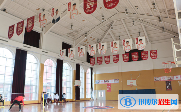 北京愛迪國(guó)際學(xué)校初中部2020年報(bào)名條件、招生要求、招生對(duì)象