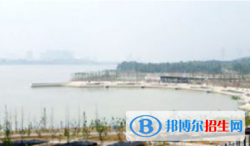 安徽第一輕工業(yè)學校地址在哪里