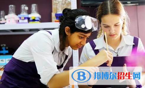 成都青苗國際雙語學校初中部2020年招生簡章