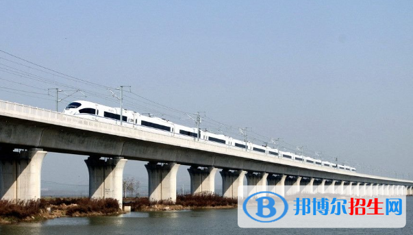 襄陽2020年女生在鐵路學校學什么好