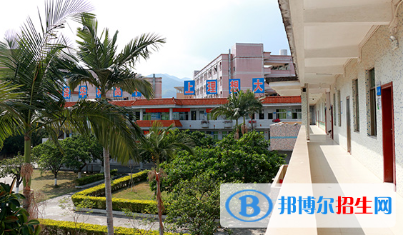 惠州華科職業(yè)高級(jí)中學(xué)怎么樣、好不好