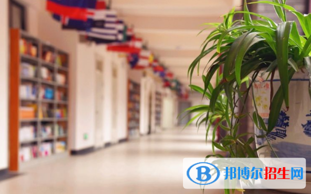 清鎮(zhèn)博雅國際實(shí)驗(yàn)學(xué)校小學(xué)部2020年招生辦聯(lián)系電話