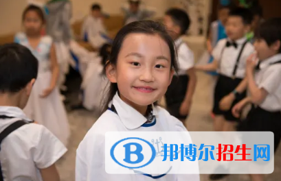 昆明呈貢青苗國際雙語學(xué)校小學(xué)部2020年學(xué)費(fèi)、收費(fèi)多少