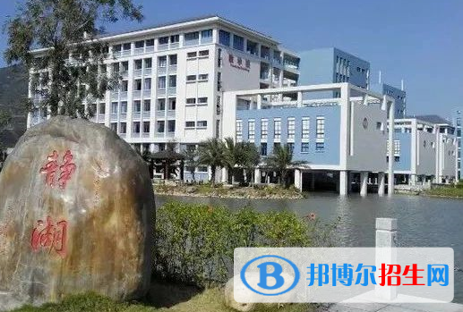肇慶醫(yī)學(xué)高等?？茖W(xué)校怎么樣、好不好