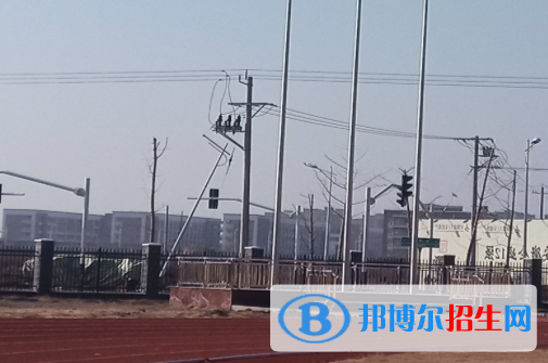 固鎮(zhèn)縣職業(yè)技術(shù)學(xué)校2020年報名條件、招生要求、招生對象