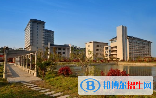 民辦合肥經(jīng)濟(jì)技術(shù)職業(yè)學(xué)院2020年報(bào)名條件、招生要求、招生對(duì)象