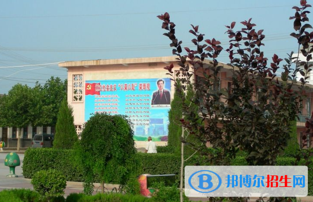 黑池中學(xué)2020年報(bào)名條件、招生要求、招生對(duì)象