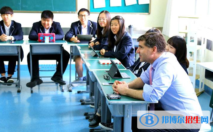 美國利弗莫爾國際學(xué)校小學(xué)部2020年招生辦聯(lián)系電話