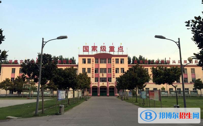 開封市中原科技中等職業(yè)學校2021年招生辦聯(lián)系電話