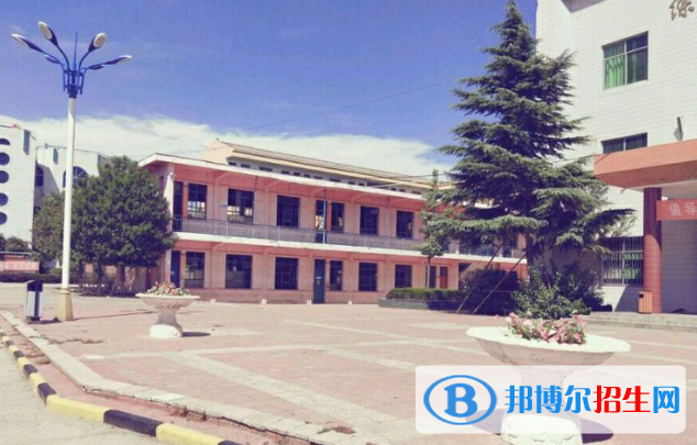 黑池中學(xué)怎么樣、好不好