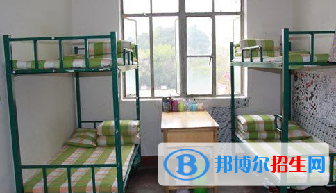 延安新區(qū)高級(jí)中學(xué)2020年宿舍條件