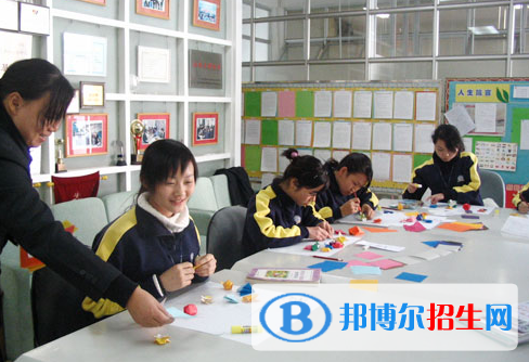 廣州國際學(xué)校( 祈福英語實(shí)驗(yàn)學(xué)校)小學(xué)部網(wǎng)站網(wǎng)址