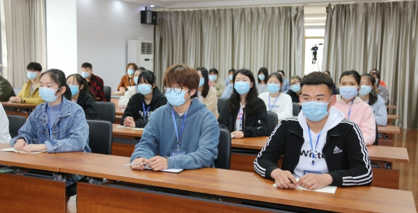南通科技職業(yè)學(xué)院2020年報名條件、招生要求、招生對象