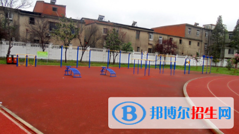  漢中城固一中2020年招生辦聯(lián)系電話(huà)
