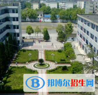 大河坎中學2020年學費、收費多少