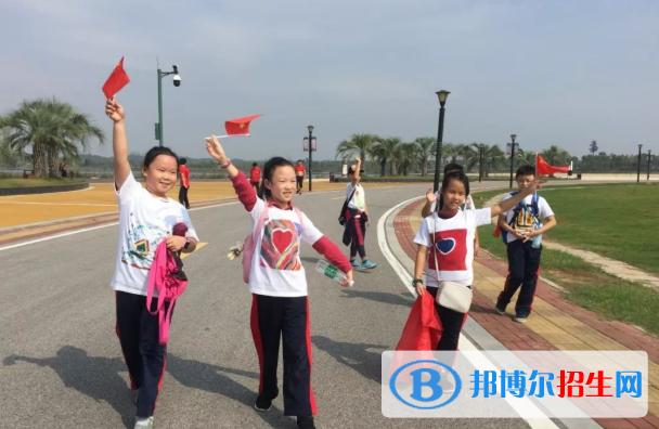 長(zhǎng)沙瑋希國(guó)際學(xué)校小學(xué)部2020年報(bào)名條件、招生要求、招生對(duì)象