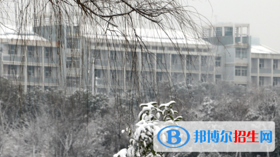 安徽商貿(mào)職業(yè)技術(shù)學(xué)院怎么樣、好不好