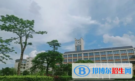 惠州衛(wèi)生職業(yè)技術(shù)學(xué)院2020年報名條件、招生要求、招生對象