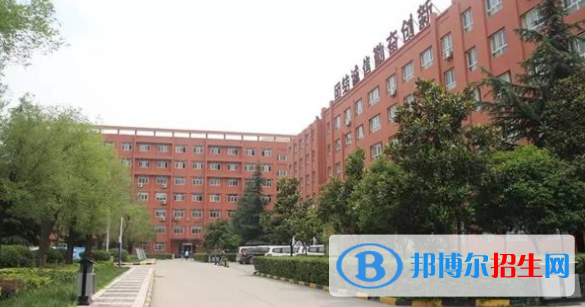  榆林靖邊中學(xué)2020年報名條件、招生要求、招生對象