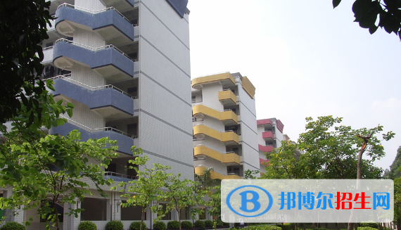 廣州衛(wèi)生職業(yè)技術(shù)學(xué)院2020年報名條件、招生要求、招生對象