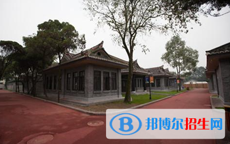 成都孔裔國(guó)際公學(xué)小學(xué)部2020年學(xué)費(fèi)、收費(fèi)多少