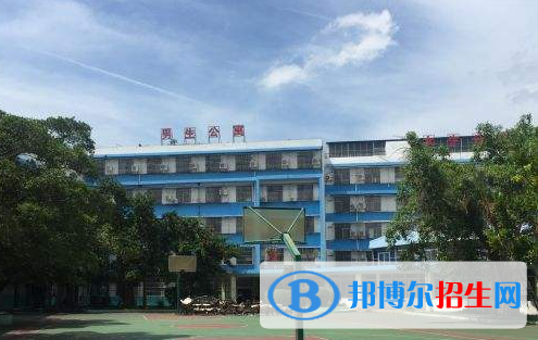 海口華興學(xué)校2020年報名條件、招生要求、招生對象