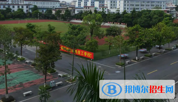 梅縣技工學(xué)校2020年報(bào)名條件、招生要求、招生對象