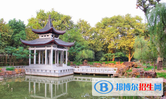 無錫第一中學(xué)2020年招生辦聯(lián)系電話