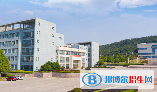 淮南聯合大學2020年招生辦聯系電話