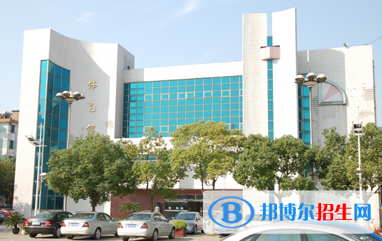 江蘇江陰高級(jí)中學(xué)2020年報(bào)名條件、招生要求、招生對(duì)象