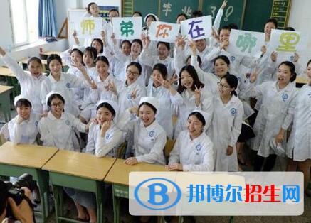 四川2020年哪個(gè)大專學(xué)校的衛(wèi)校好