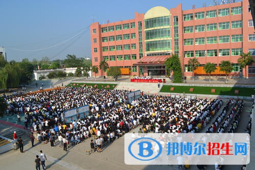 唐河縣中等職業(yè)學校2021年招生辦聯(lián)系電話