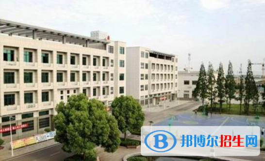濉溪職業(yè)技術(shù)學(xué)校2020年報名條件、招生要求、招生對象