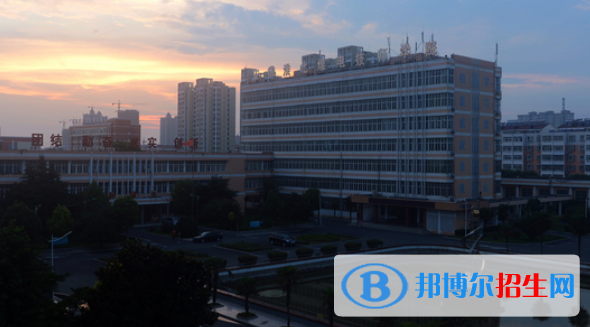 安徽礦業(yè)職業(yè)技術(shù)學(xué)院怎么樣、好不好