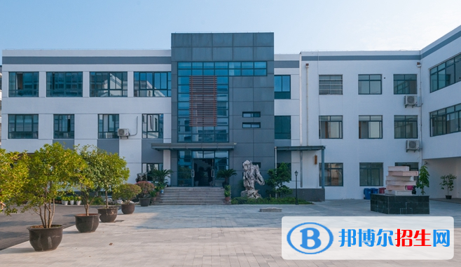 蘇州第三中學(xué)2021年學(xué)費(fèi)、收費(fèi)多少