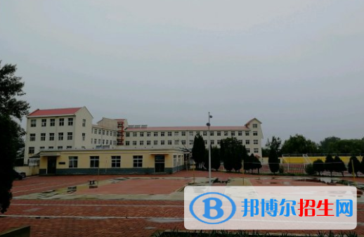  北戴河中學(xué)2021年報(bào)名條件、招生要求、招生對(duì)象