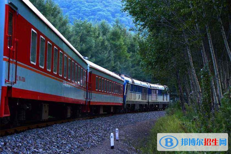 陜西2021年哪個高職院校的鐵路學(xué)校好