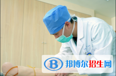 蘭州2021年有衛(wèi)校的大專大學(xué)