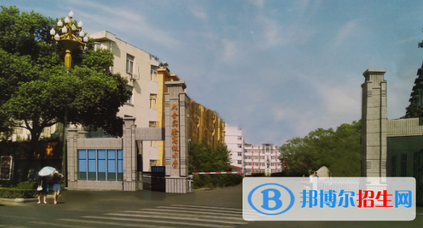 南京六合實(shí)驗(yàn)高級(jí)中學(xué)怎么樣、好不好
