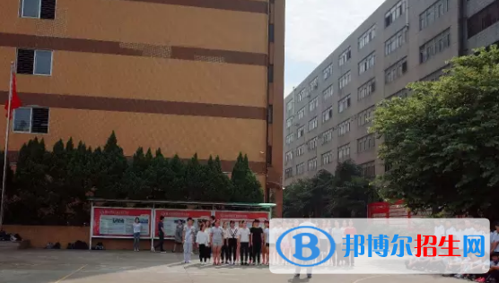 汕頭琪雅美容化妝職業(yè)技術(shù)學(xué)校2021年招生辦聯(lián)系電話